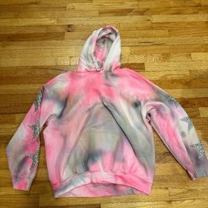 Carman LA pink sweatshirt with sparkly stars (one stars tip is broken), size M